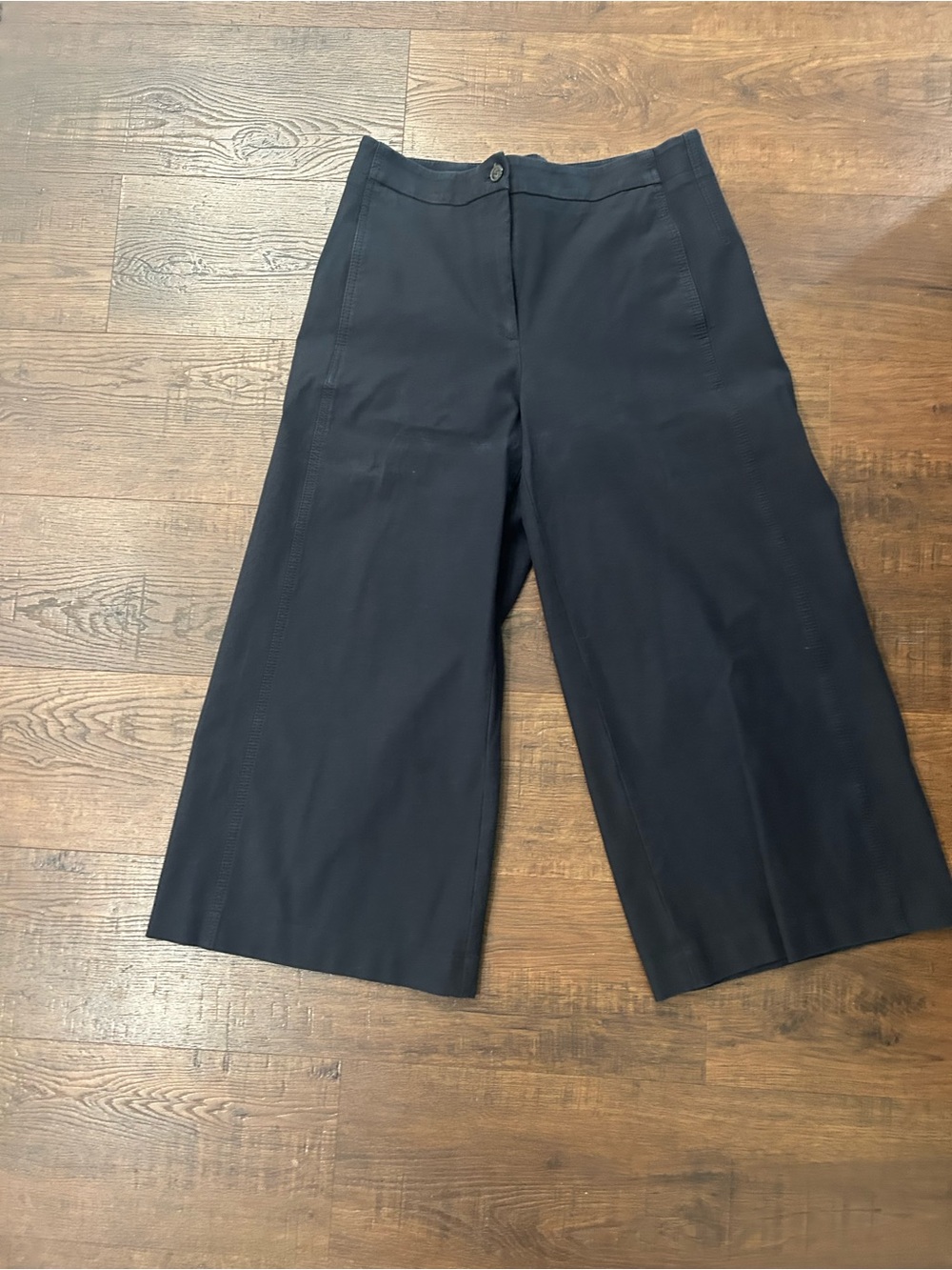 Ann Taylor Wide-Leg Cropped Pants in